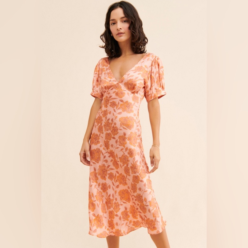 Jen's Pirate Booty Peach Floral Midi Dress
